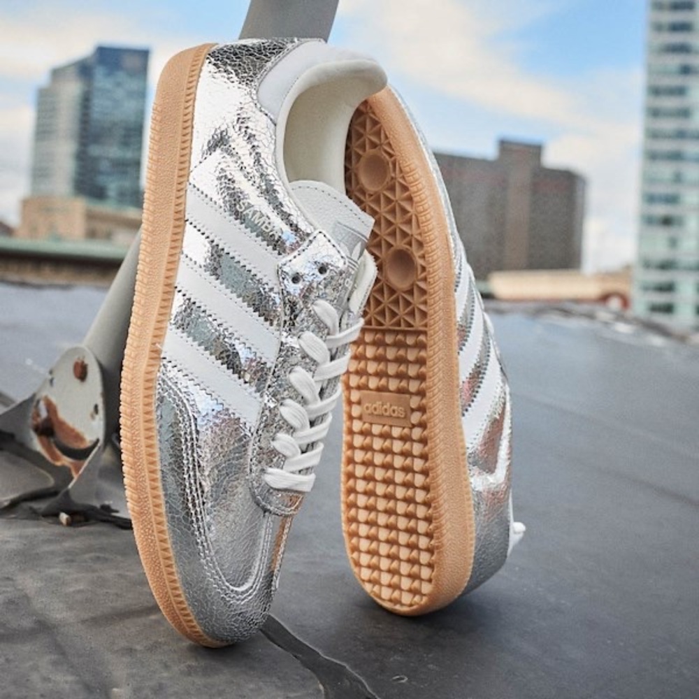 Women's Adidas Originals Samba Shoes Silver